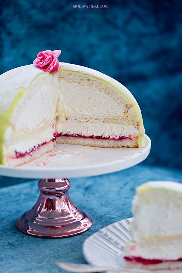Swedish Princess cake (Prinsesstårta)