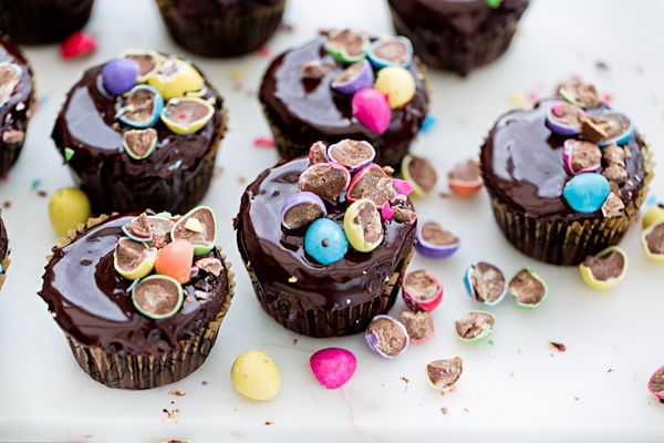 Chocolate Easter cupcakes