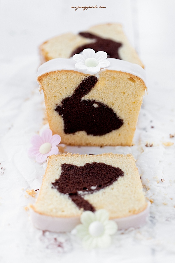 Babka z zajączkiem – niespodzianką