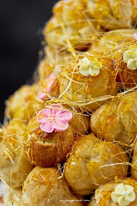 Croquembouche