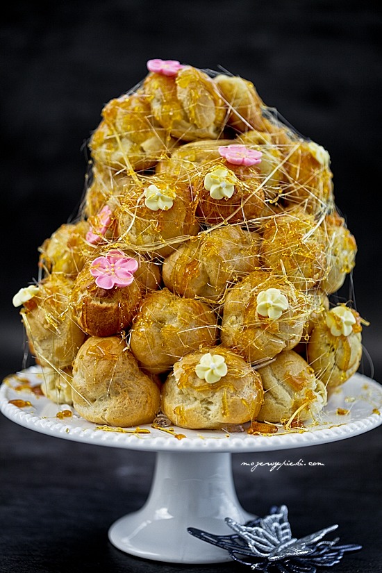 Croquembouche