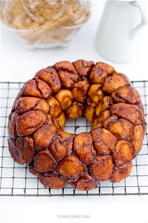 Monkey bread (małpi chlebek)