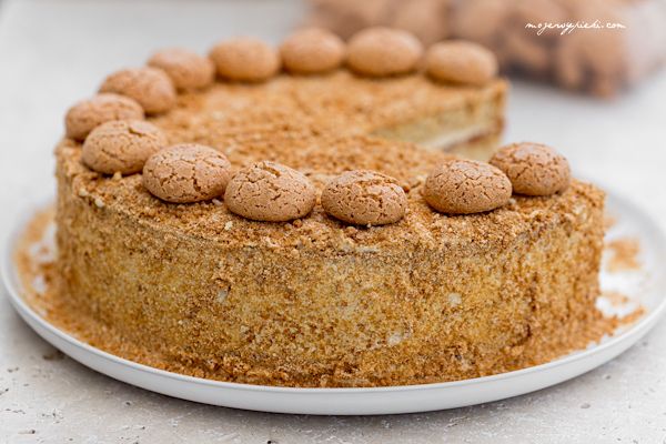 Tort makaronikowy Amaretti