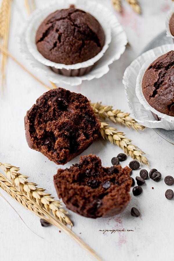 Żytnie czekoladowe muffiny