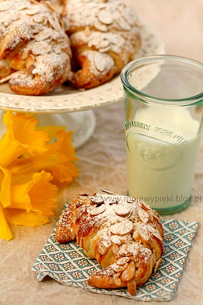 Migdałowe croissanty