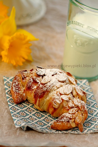 Migdałowe croissanty