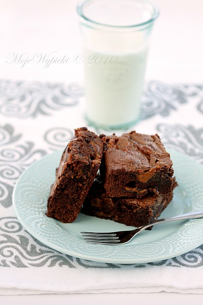 Brownies z masą kajmakową