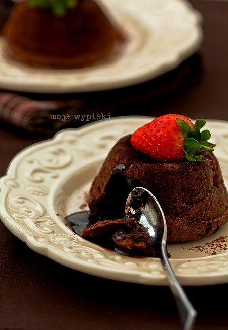 Czekoladowa lawa (Molten Lava Cakes)