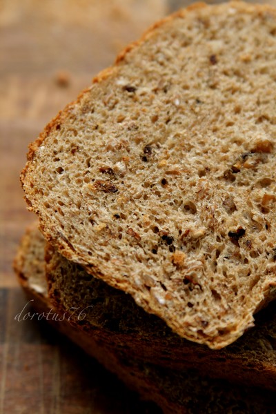 Granary bread (chleb z maszyny)