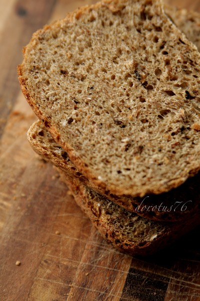 Granary bread (chleb z maszyny)