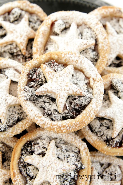 Bożonarodzeniowe babeczki (star-topped mince pies)