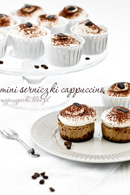 Mini serniczki cappuccino