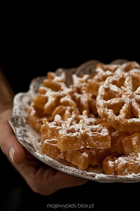 Rozetki - skandynawskie smażone ciasteczka