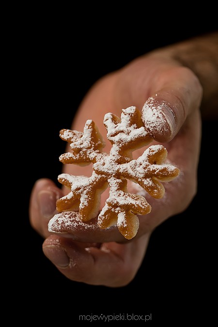 Rozetki – skandynawskie smażone ciasteczka