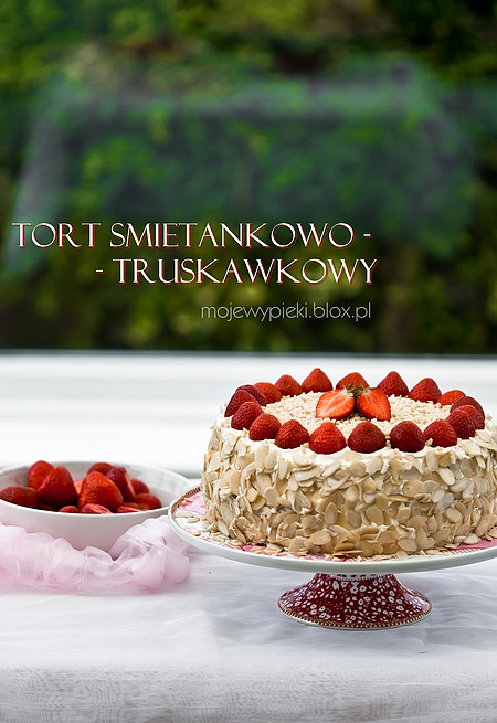 Tort śmietankowo – truskawkowy, najprostszy