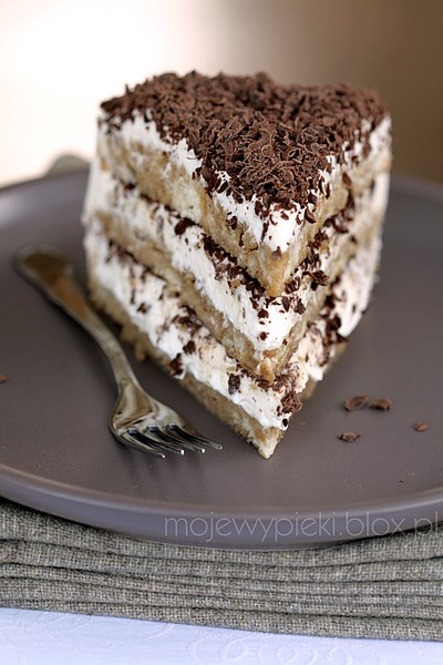 Tort tiramisu