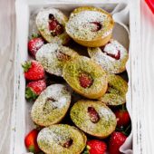 Friands pistacjowo - truskawkowe