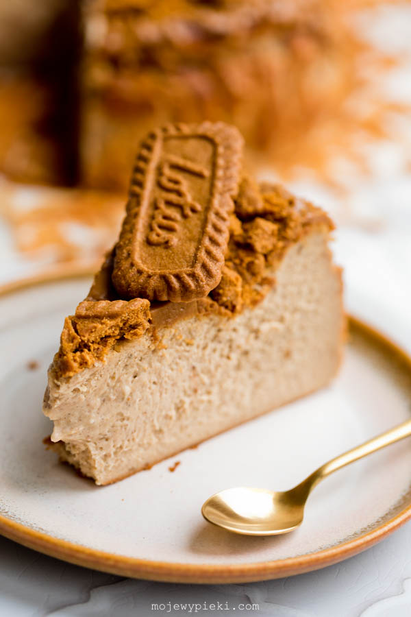 Sernik baskijski Lotus Biscoff