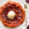 Tarte Tatin ze śliwkami