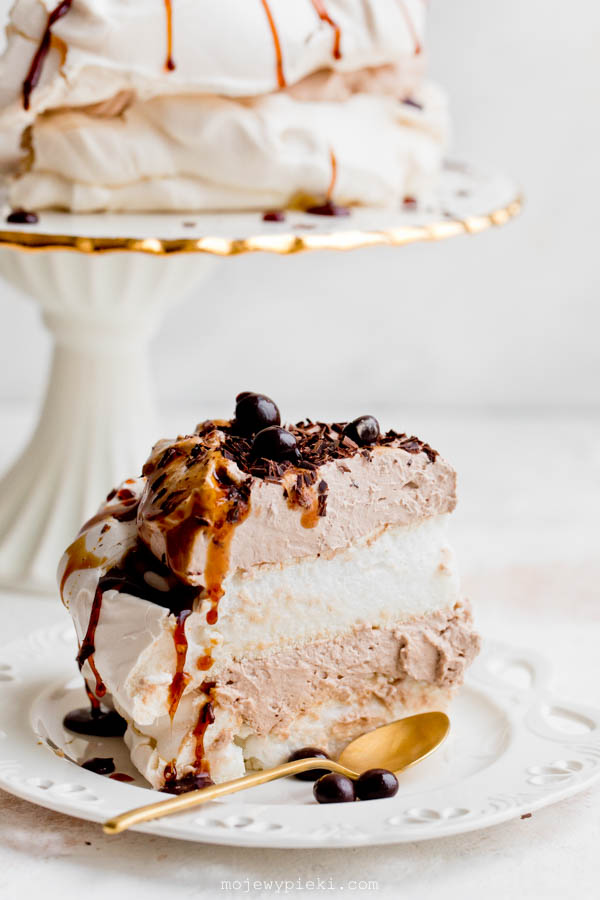 Tort bezowy Espresso Martini